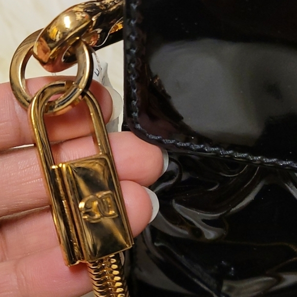 Reserves for my friend Dolce and Gabbana ms. Jolie - Picture 9 of 10